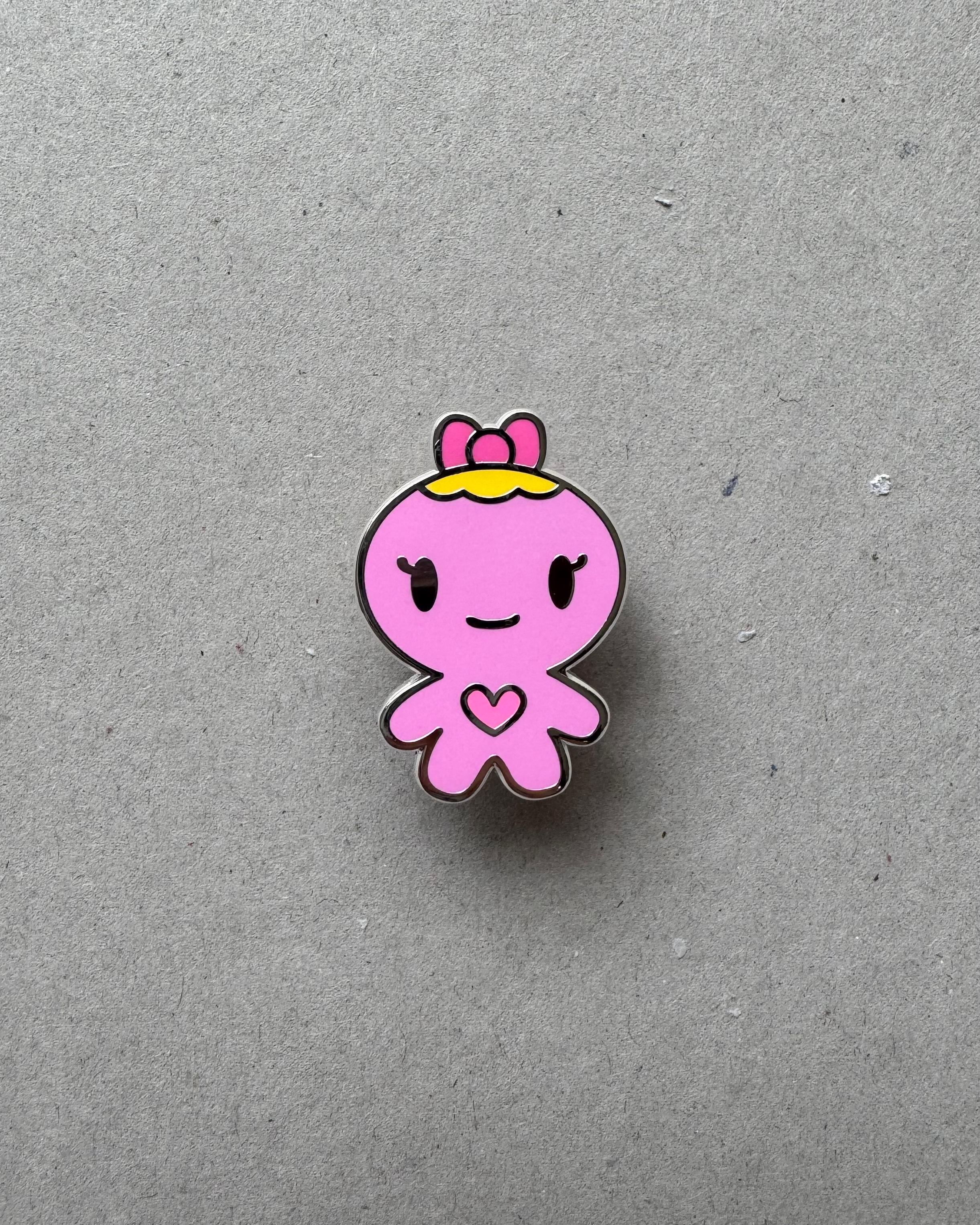 [PRE-ORDER] alter_ego pin (vivid)
