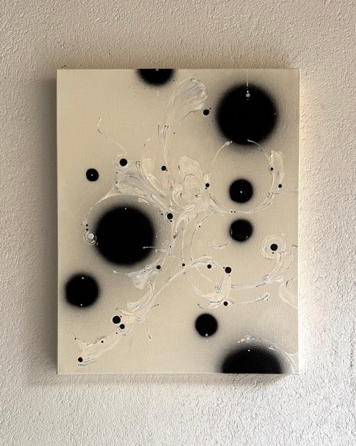 ORIGINALS – v? Palette